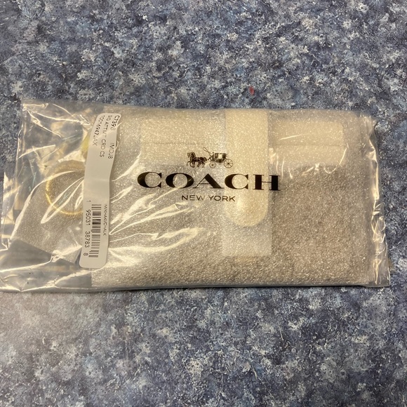 Coach attachment Card Case - Picture 5 of 6